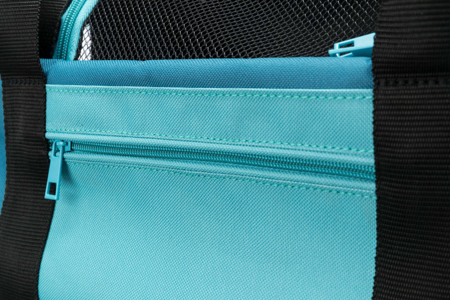 ΣΑΚΙΔΙΟ ΠΛΑΤΗΣ CONNOR 42X29X21cm ΠΕΤΡΟΛ TRIXIE